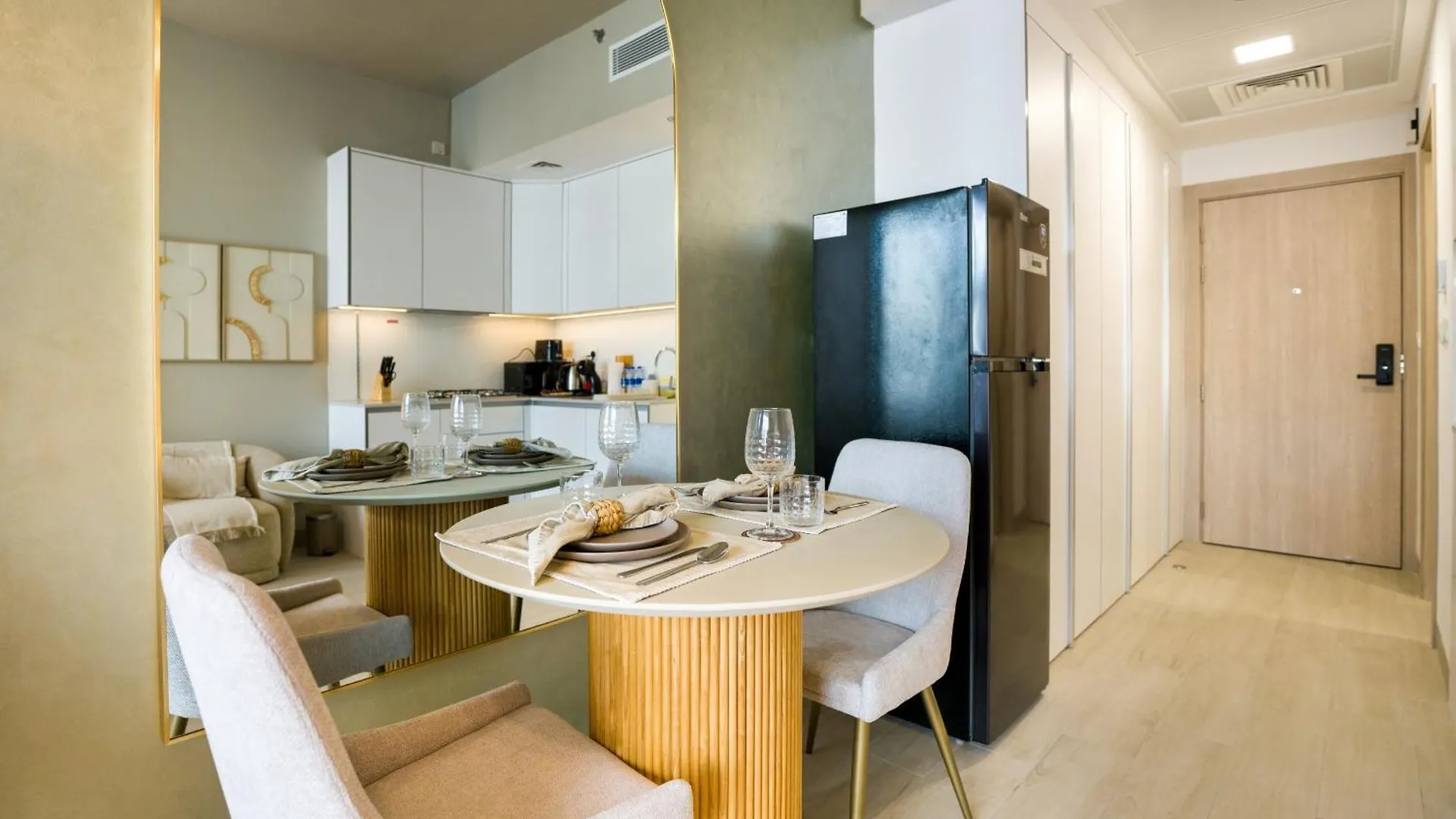 Apartament Easygo- Stylish Stu In Luma 22 Jvc Dubaj